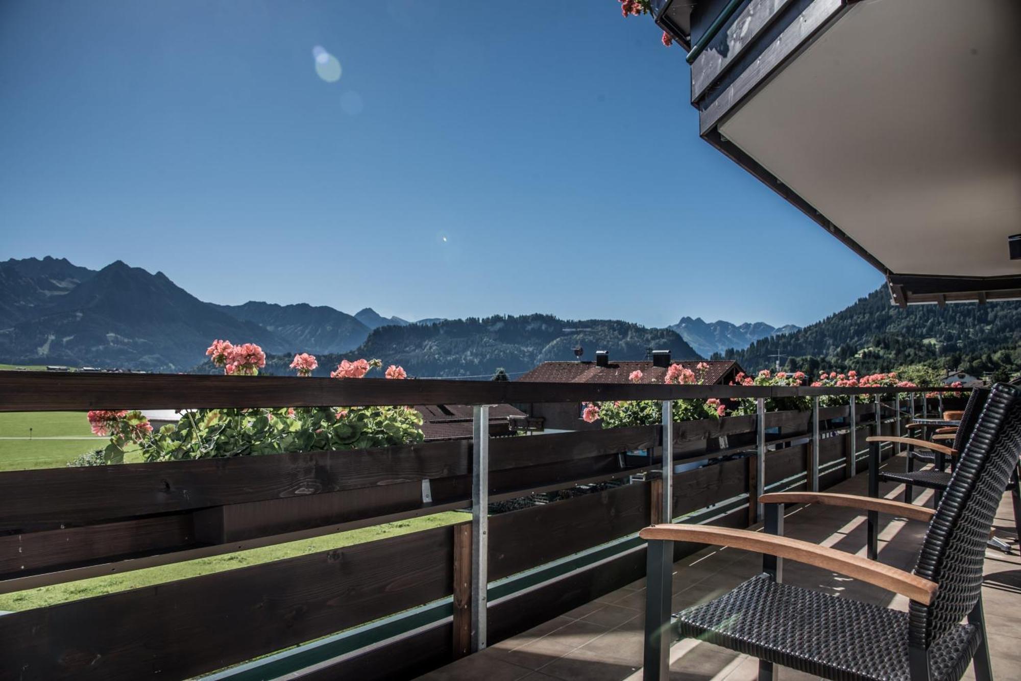 Alpenhaus Steiner - Top-Ferienwohnungen - Sommer-Bergbahn Inklusive Bolsterlang Buitenkant foto